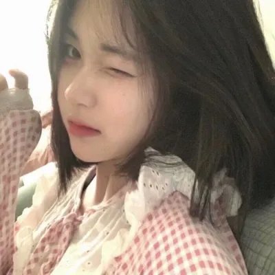 两只小猫的故事